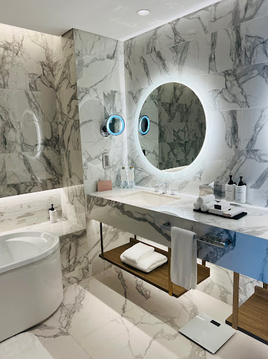 Grand Marina Intercontinental Hotel — 4