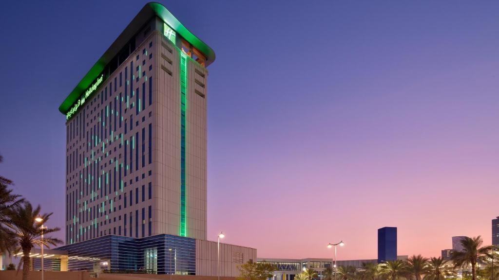Holiday Inn Hotel Dubai Festival City — 8