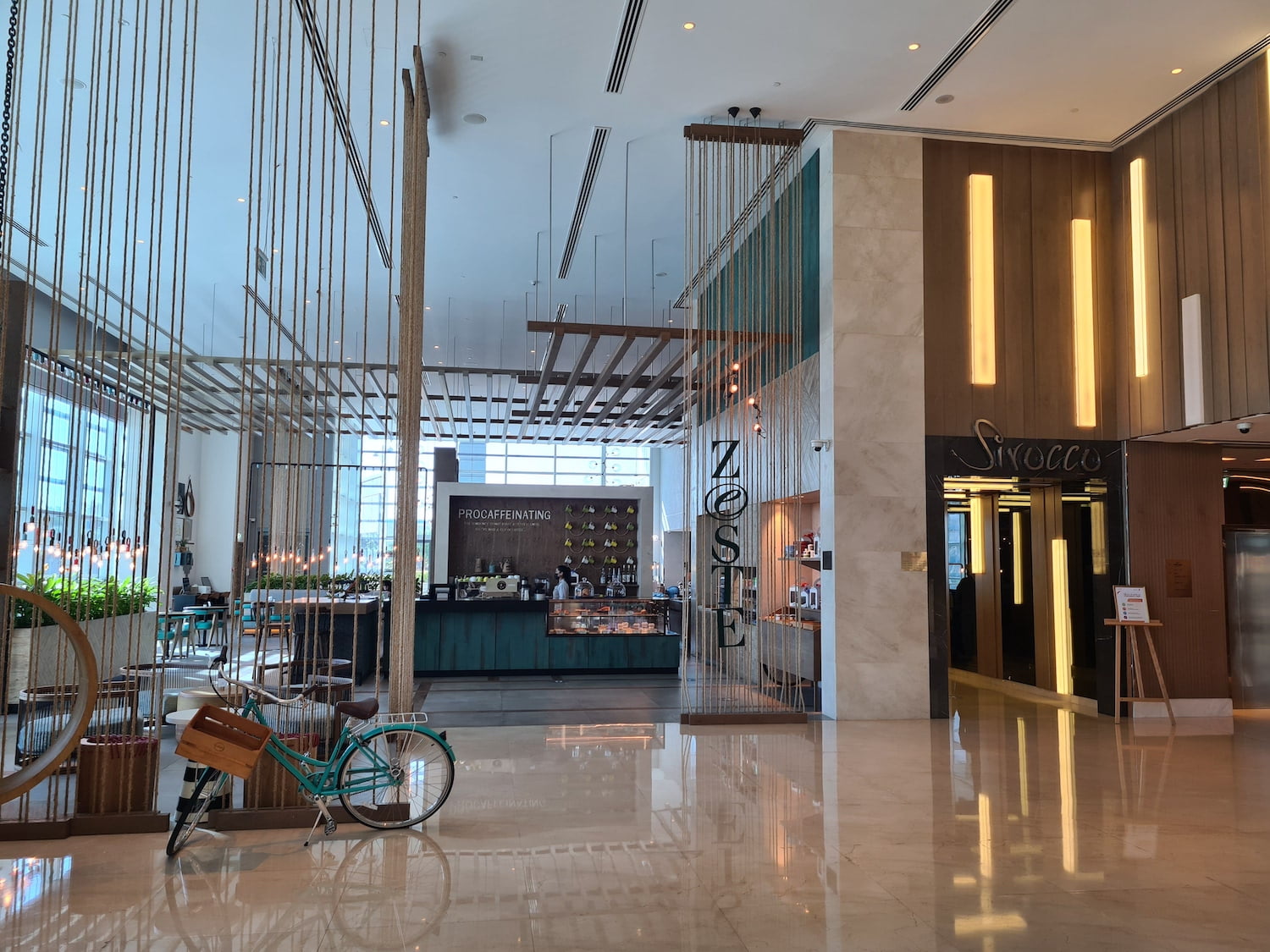 Holiday Inn Hotel Dubai Festival City — 10