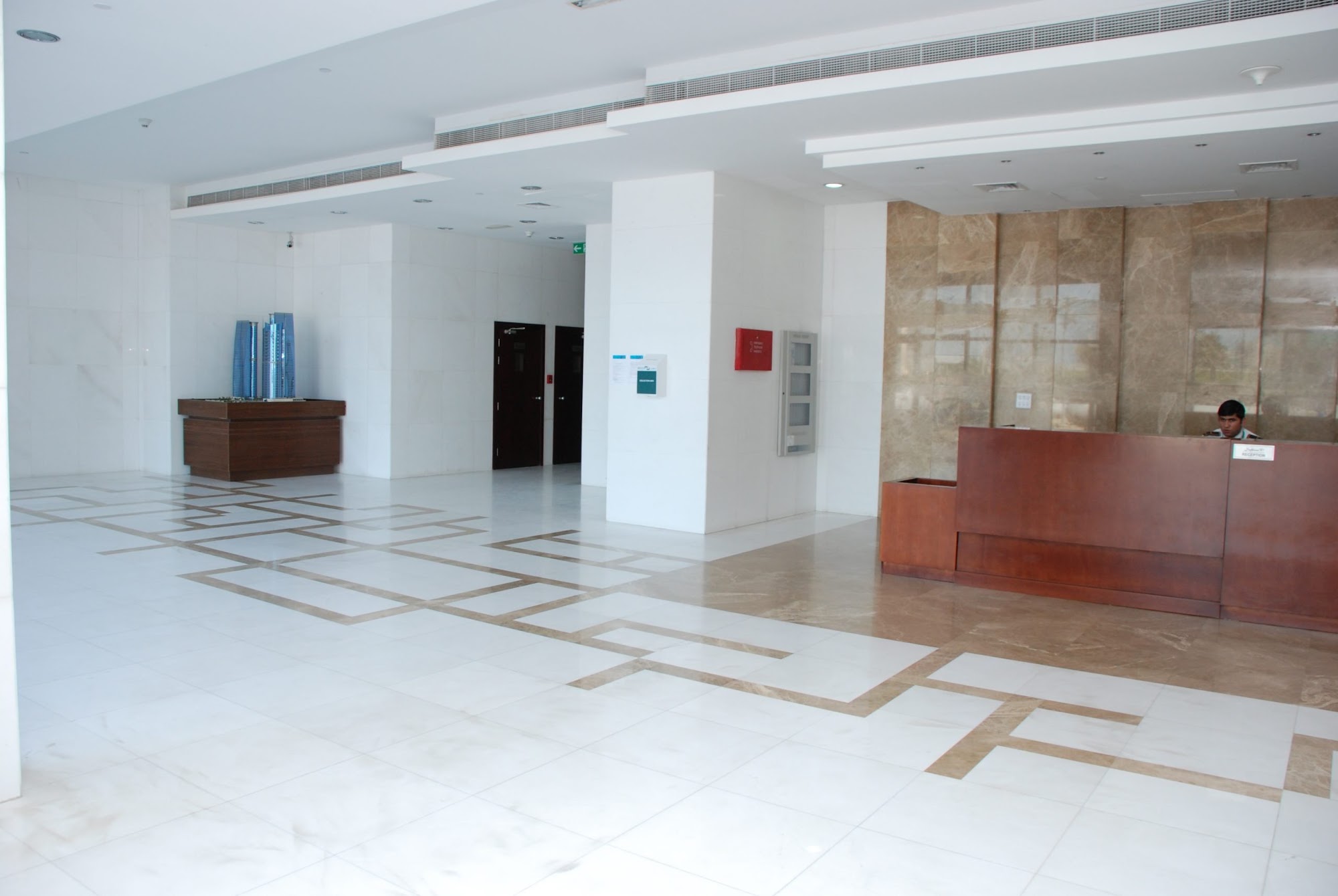 Jumeirah Lake Towers — 3