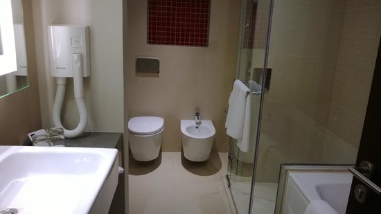 Novotel Hotel — 9