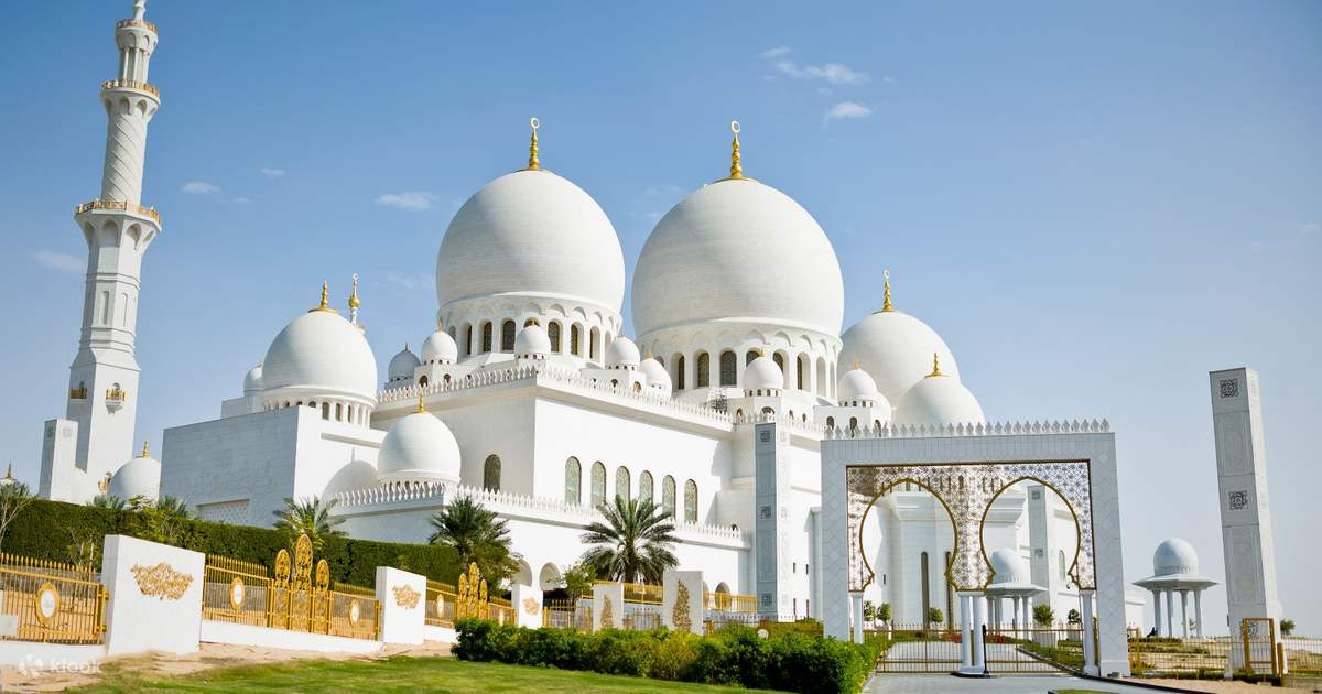 Sheikh Zayed Bin Sultan Mosque Boundary Wall — 1