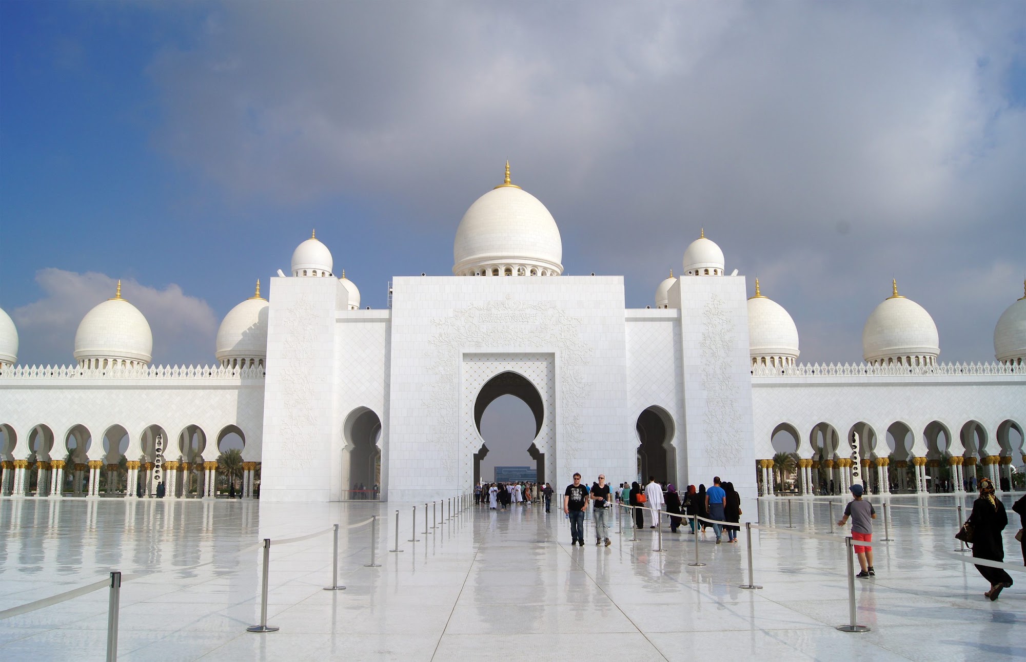 Sheikh Zayed Bin Sultan Mosque Boundary Wall — 5