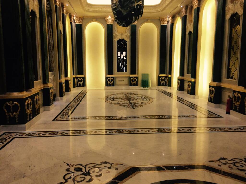 Um Khalifa Palace — 4