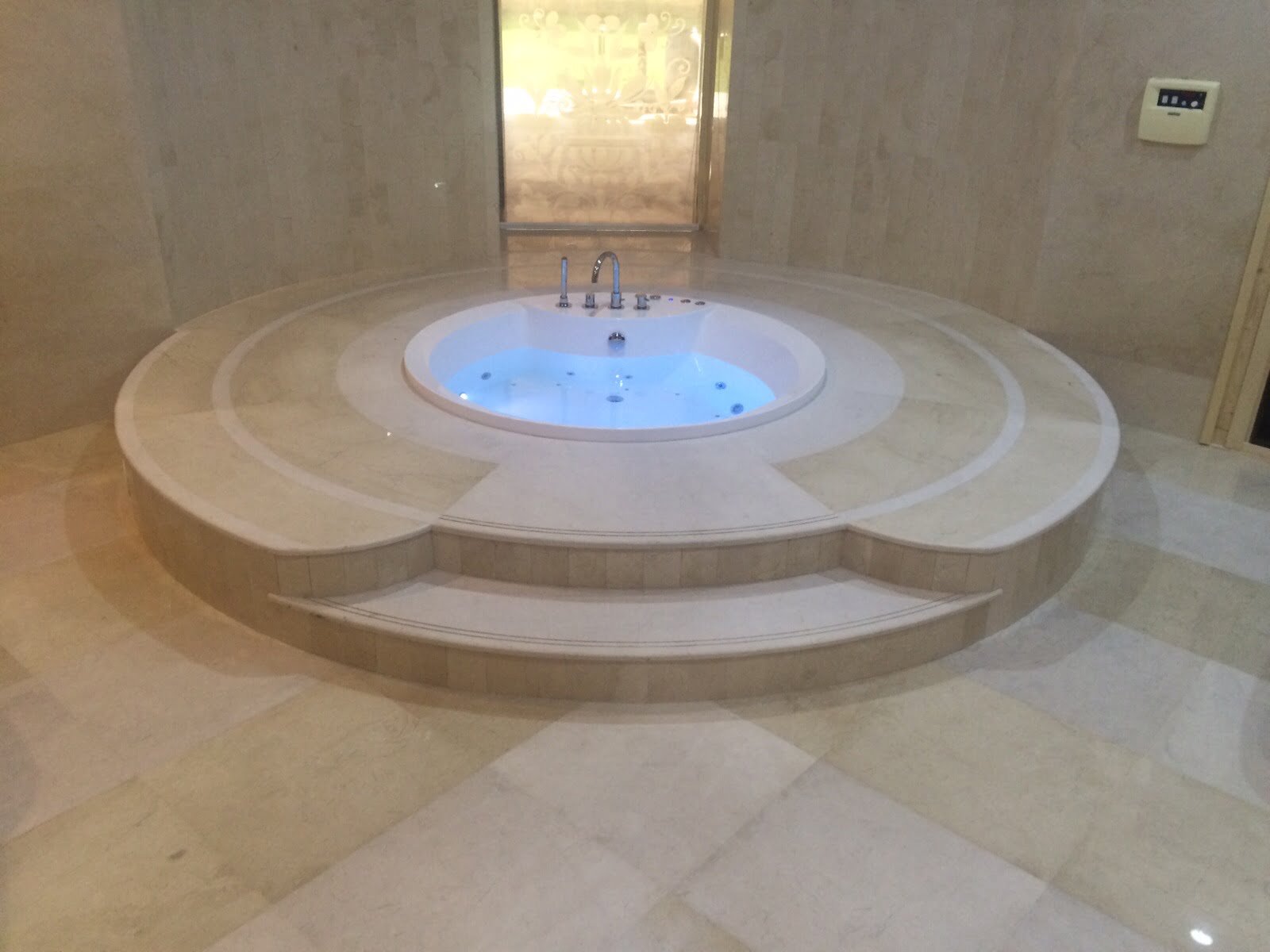 Um Khalifa Palace — 10
